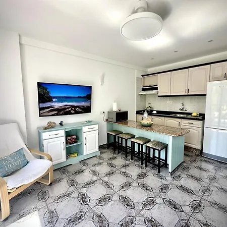 Апартаменти Costa Adeje Sun By Deihu Experiencias Плайя-де-лас-Амерікас